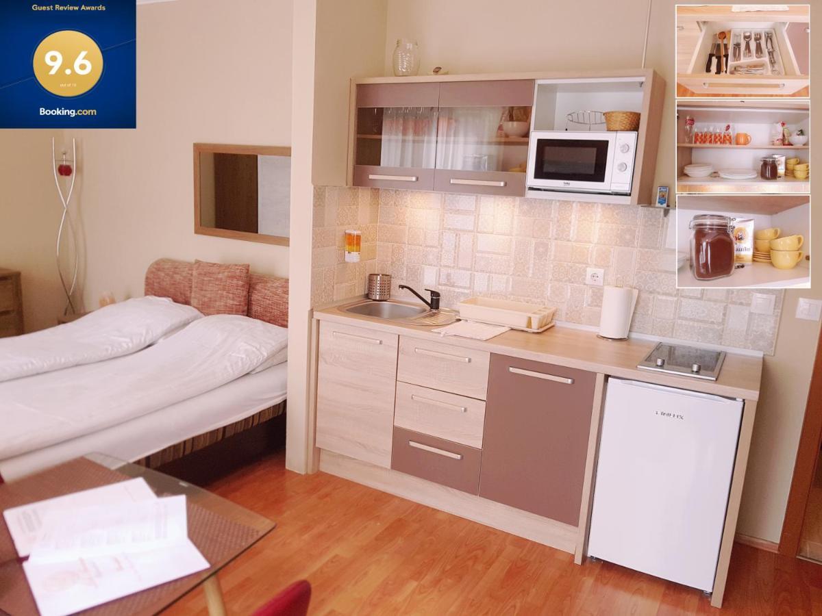 Lola Studio Apartman Hajduszoboszlo Exterior foto